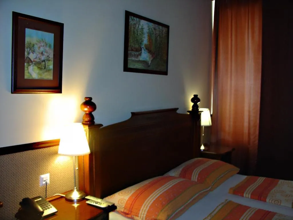 Hotel Hormeda Prague 3*,